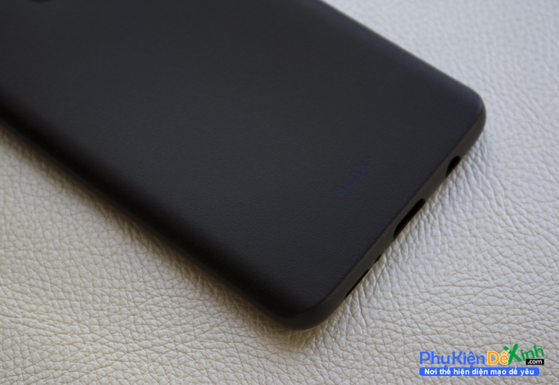 Ốp Lưng Samsung Galaxy S9 Plus Nhám Mỏng Hiệu Benks được làm bằng được làm hoàn toàn bằng nhựa cứng PC bo tròn cả lưng và viền máy có khả năng chống trầy xước và chạm nhẹ.